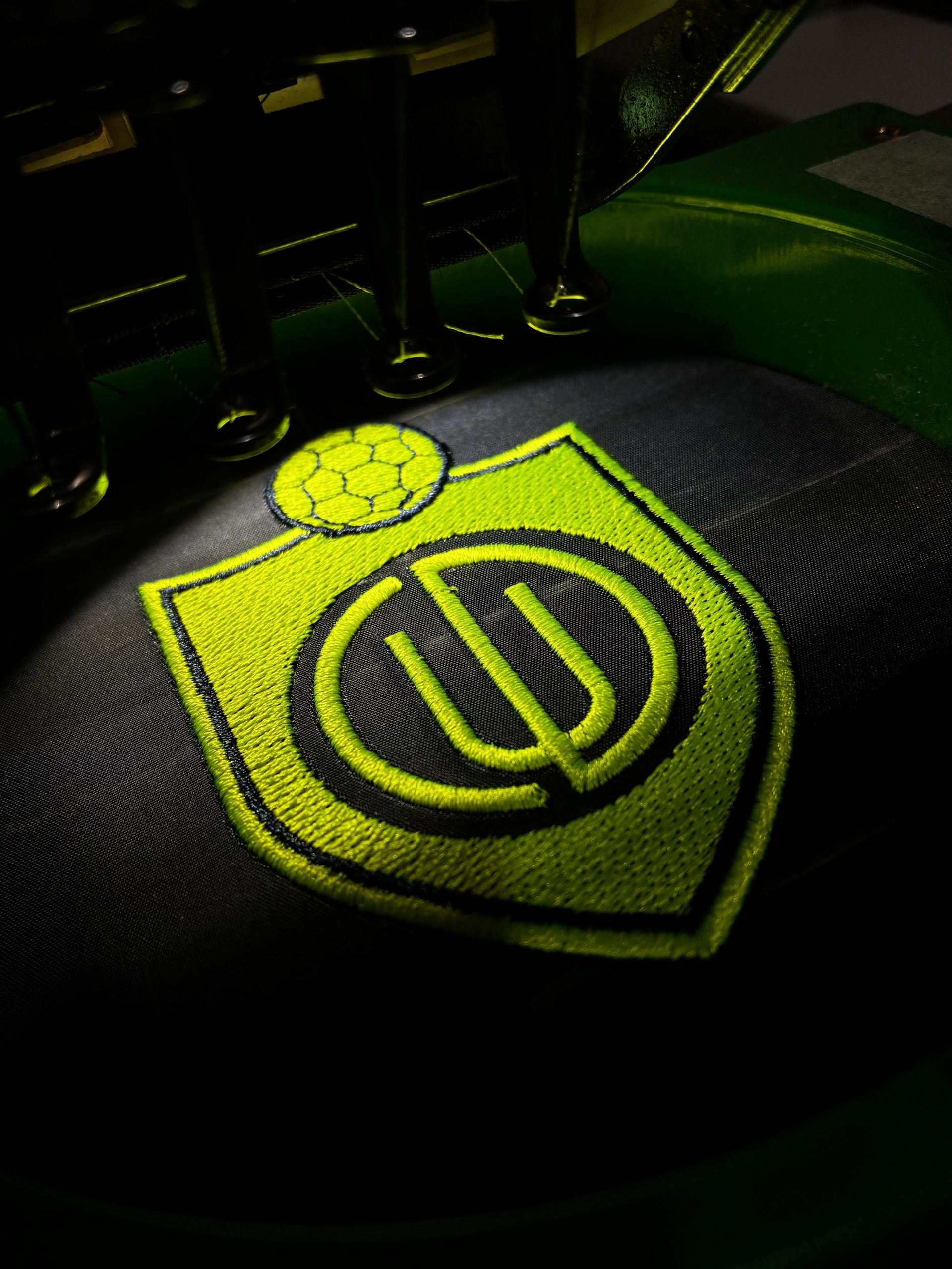 C.D. UTRERA - Chubasquero - Marino - Imagen 4